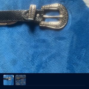 Designer belt size s